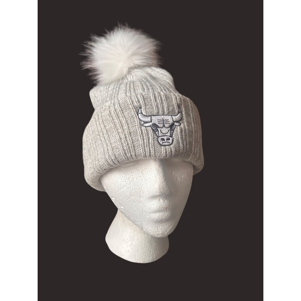 Chicago Bulls Womens Ribbed Knit Beanie With Pom‎ Pom 47 Brand